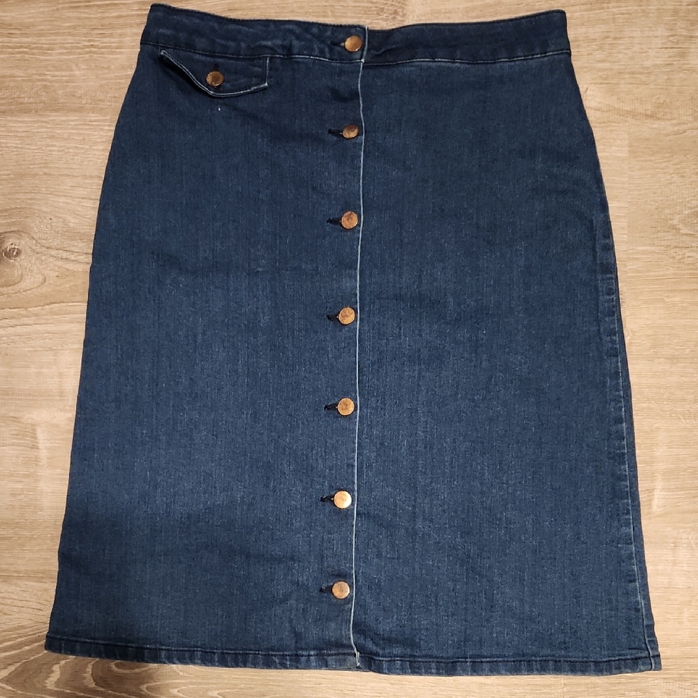 Forever 21 Denim Button-Front Skirt